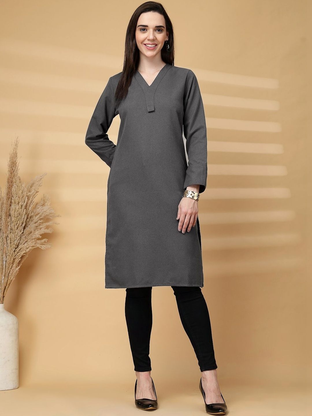 DEIFIC V-Neck Kurti-picture-47
