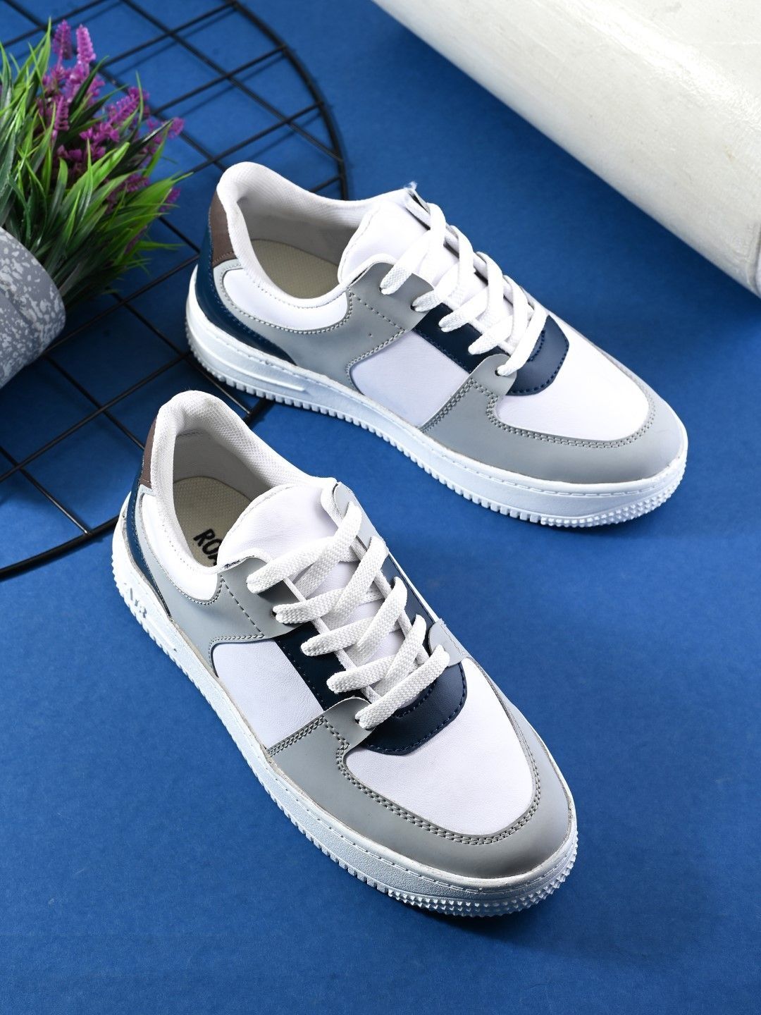 The Roadster Lifestyle Co Women Round Toe Casual Sneakers-image-44