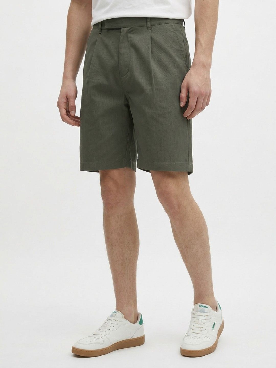 glitchez Men Textured Pleated Shorts-picture-19