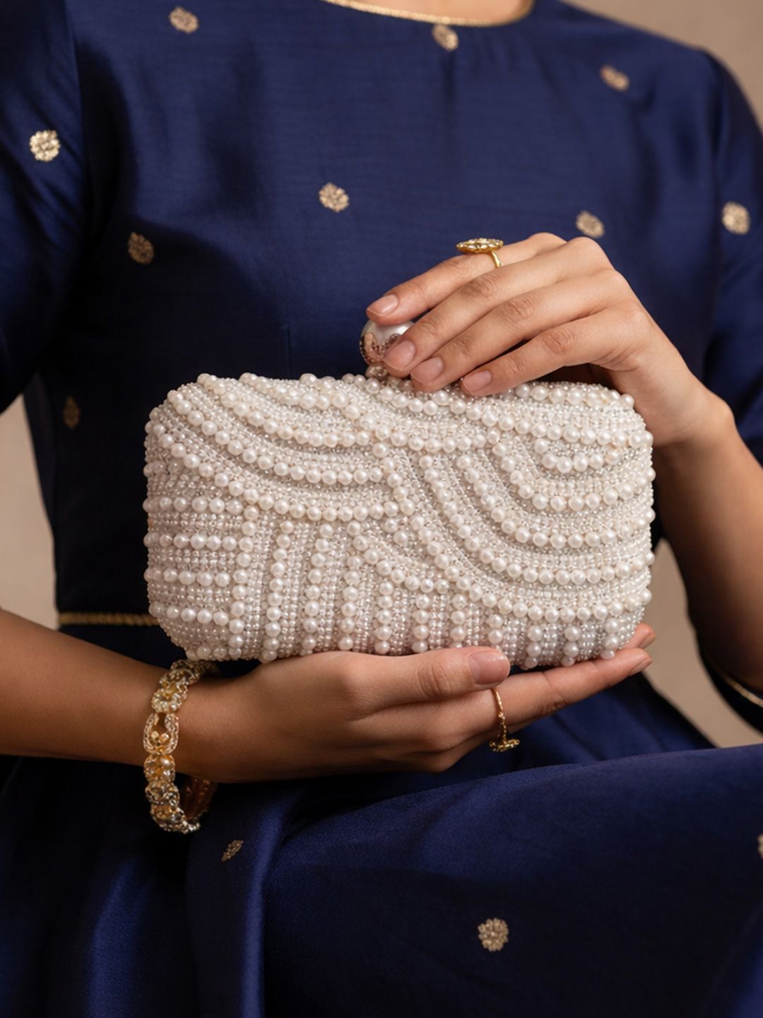 ARTKLIM Embellished Pearls Beaded Box Clutch-picture-22