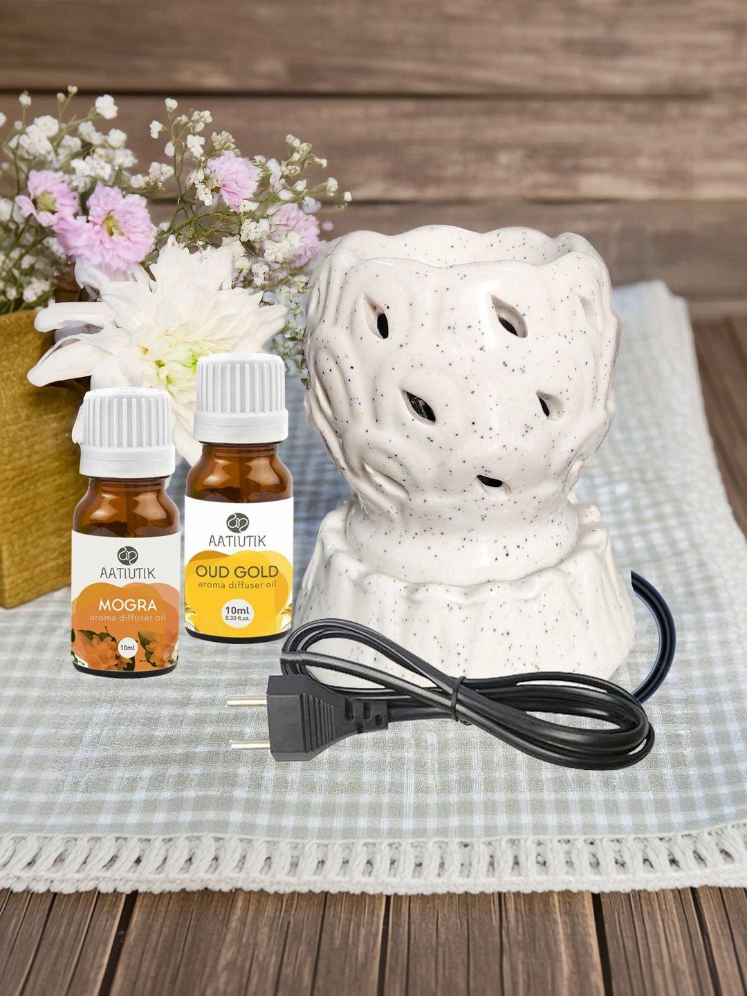 Aatiutik 2-Pcs White Aroma Oil With Electric Cup Diffuser 10ml-image-2