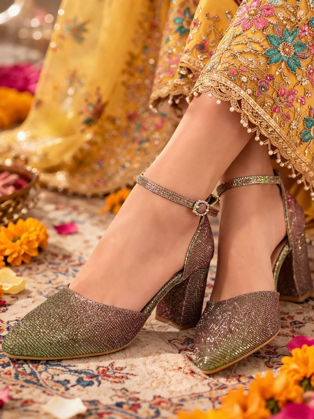 Dot21 Textured Block Sandals-picture-11