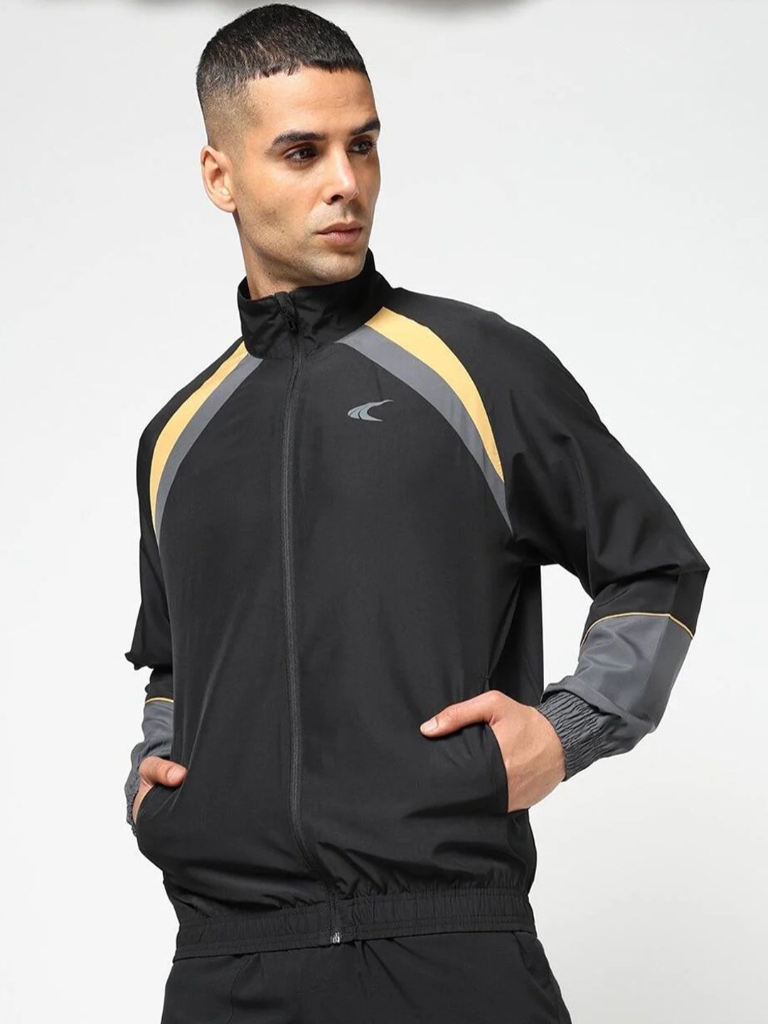 Performax Men Colourblocked Outdoor Sporty Jacket-image-9