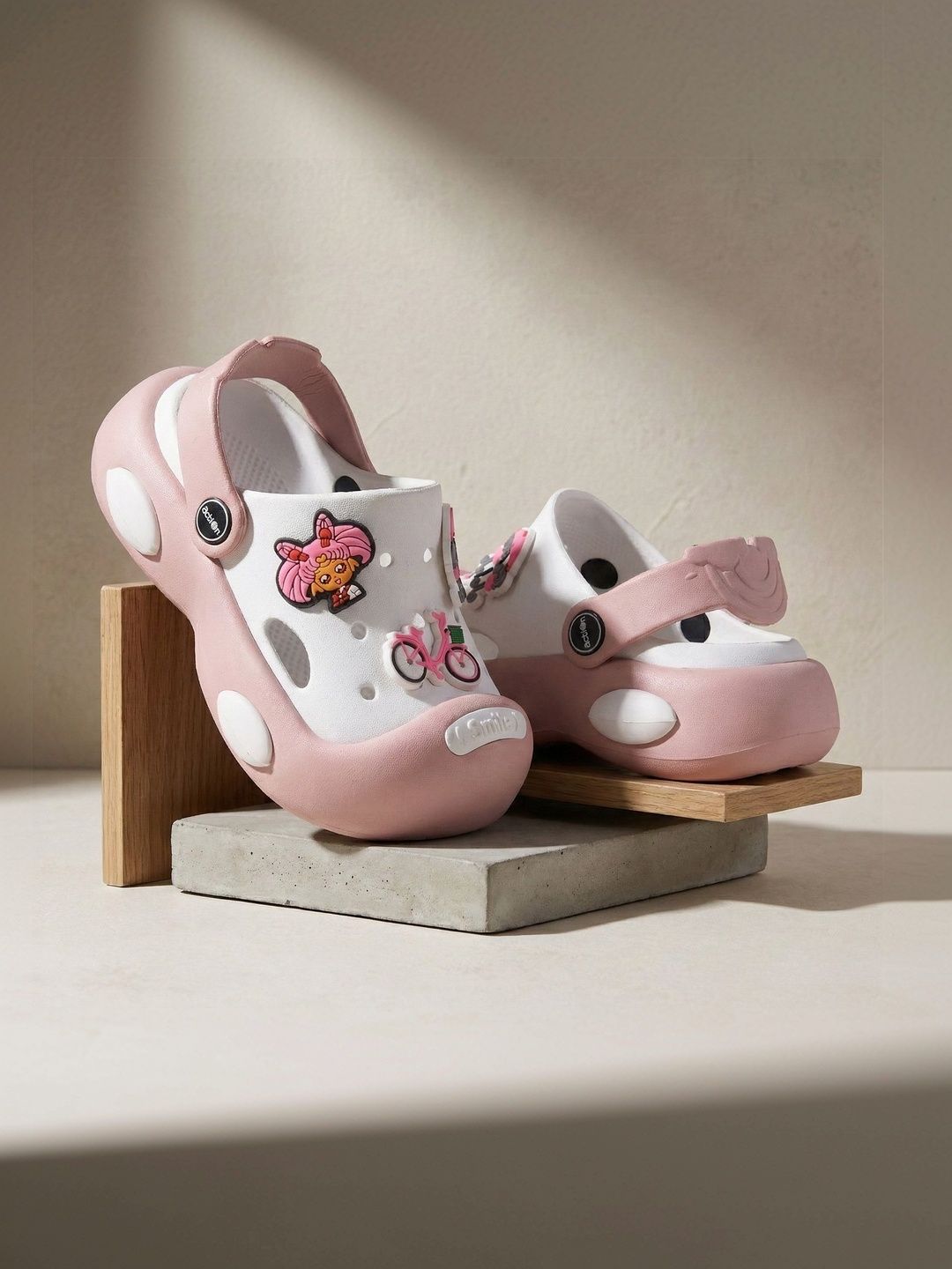 Action Plus Unisex Kids Clogs