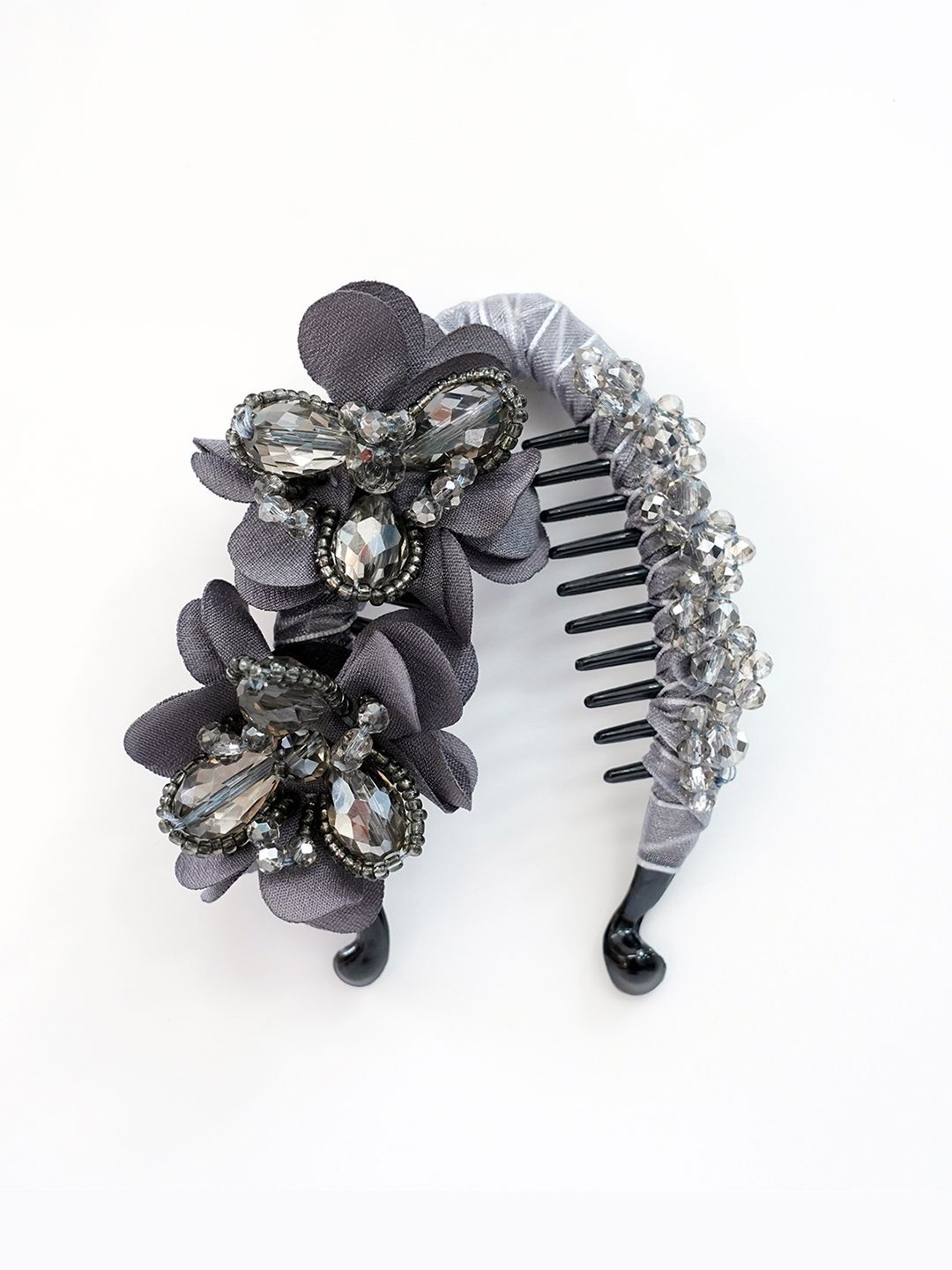 Bellaluxe By Nirat Women Embellished Banana Clip-image-14