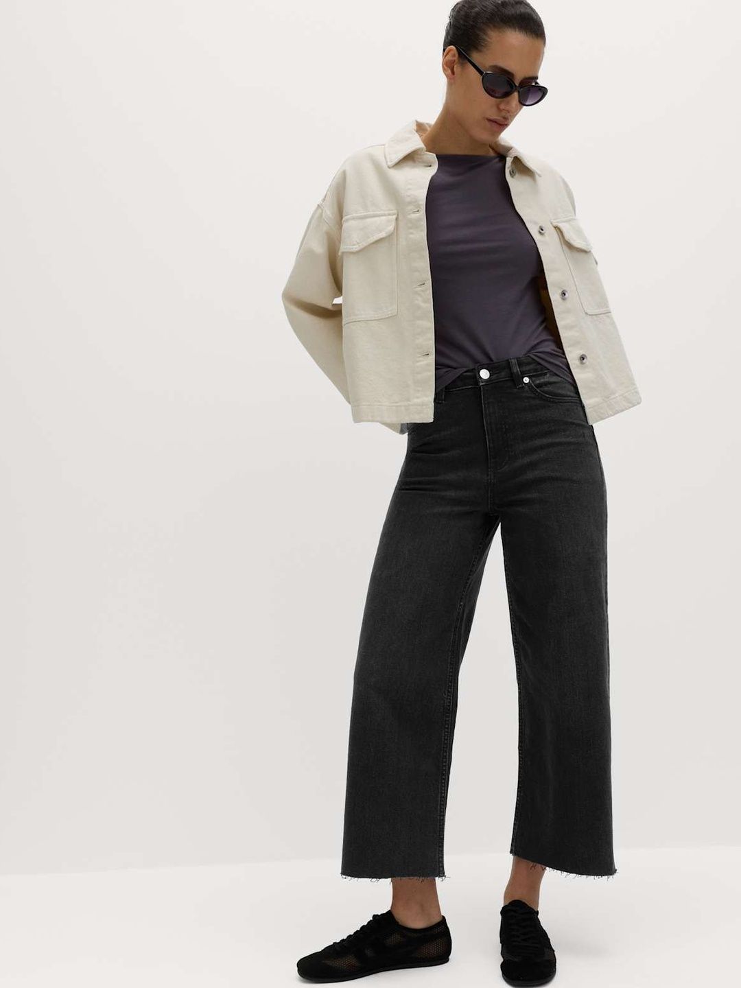 Marks & Spencer High Waisted Wide Leg Cropped Jeans-image-10