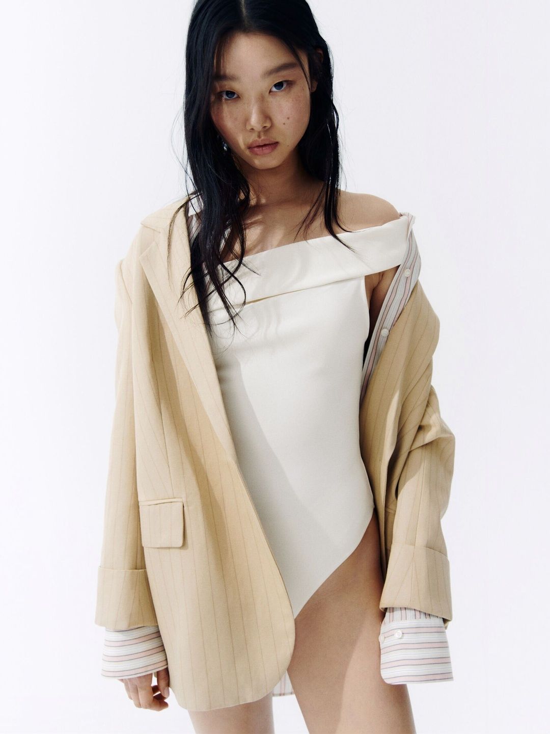 H&M Off-The-Shoulder Thong Body-picture-38