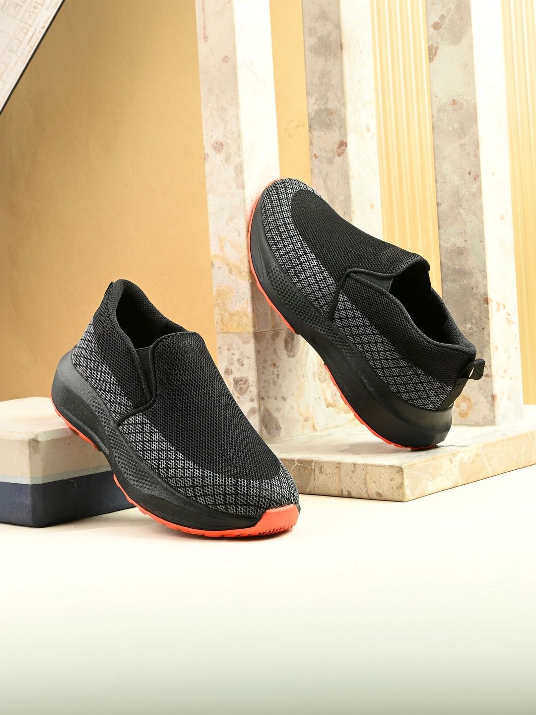 The Roadster Lifestyle Co Men Textured Round Toe Sneakers Casual Shoes-image-42
