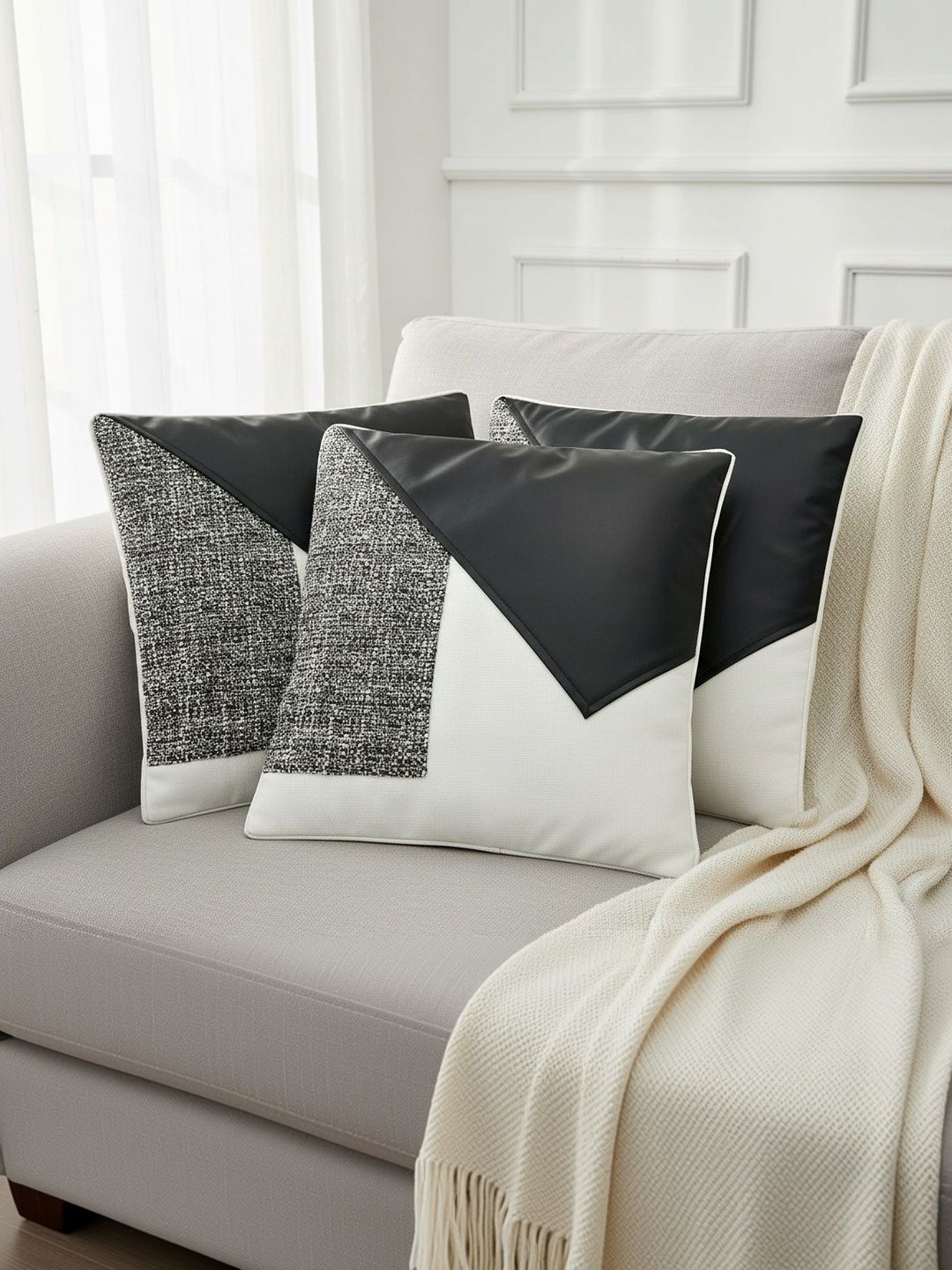 Themes Furnishings & Decor White Set of 2 Cushion Covers-image-44