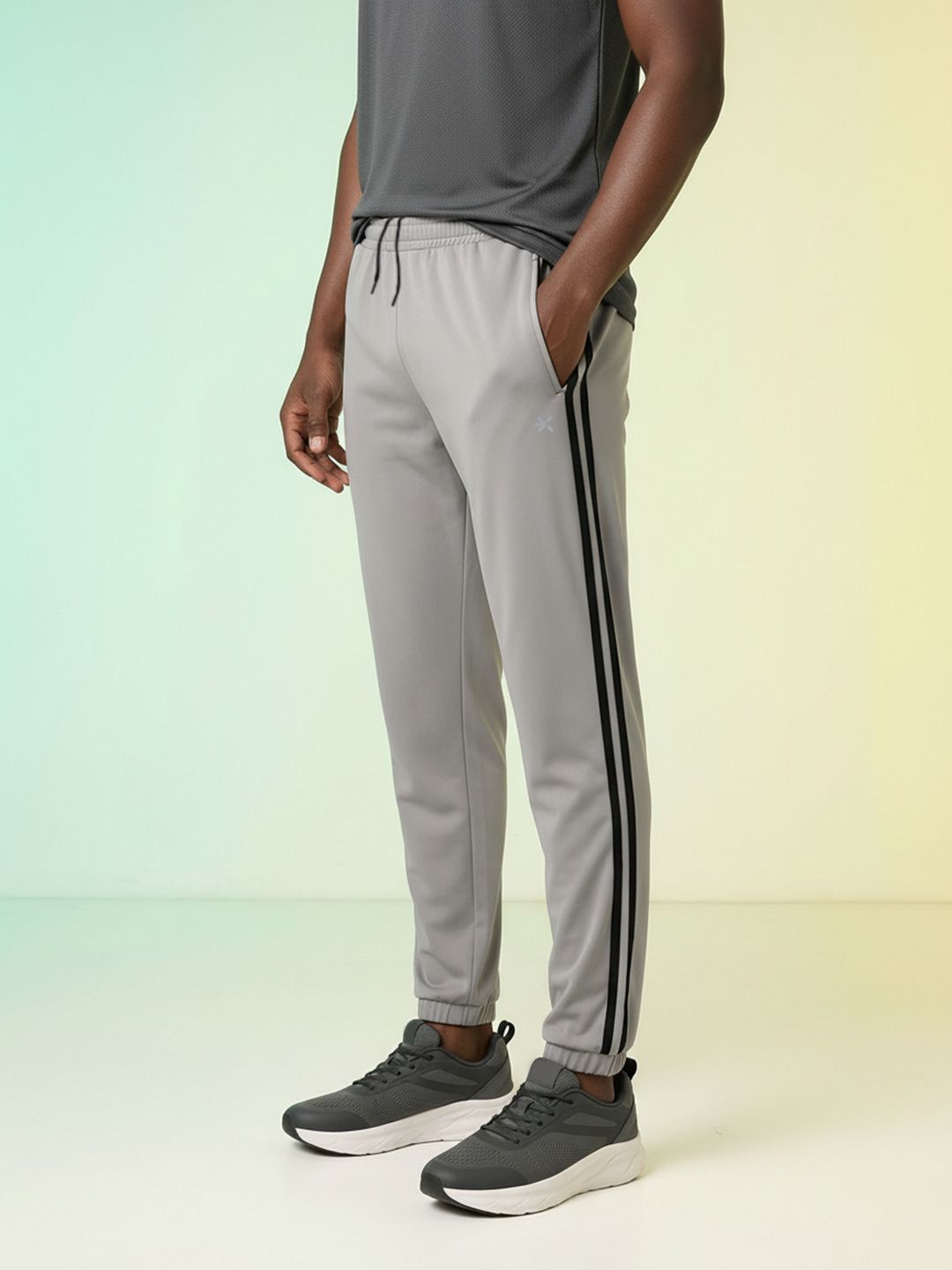 HRX by Hrithik Roshan Men Side Stripes Rapid-Dry Running Joggers-picture-36