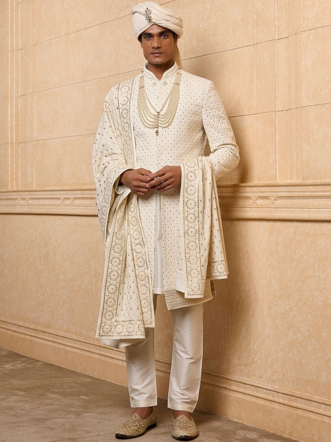 Tasva Men Embroidered Mandarin Collar Sherwani-picture-34