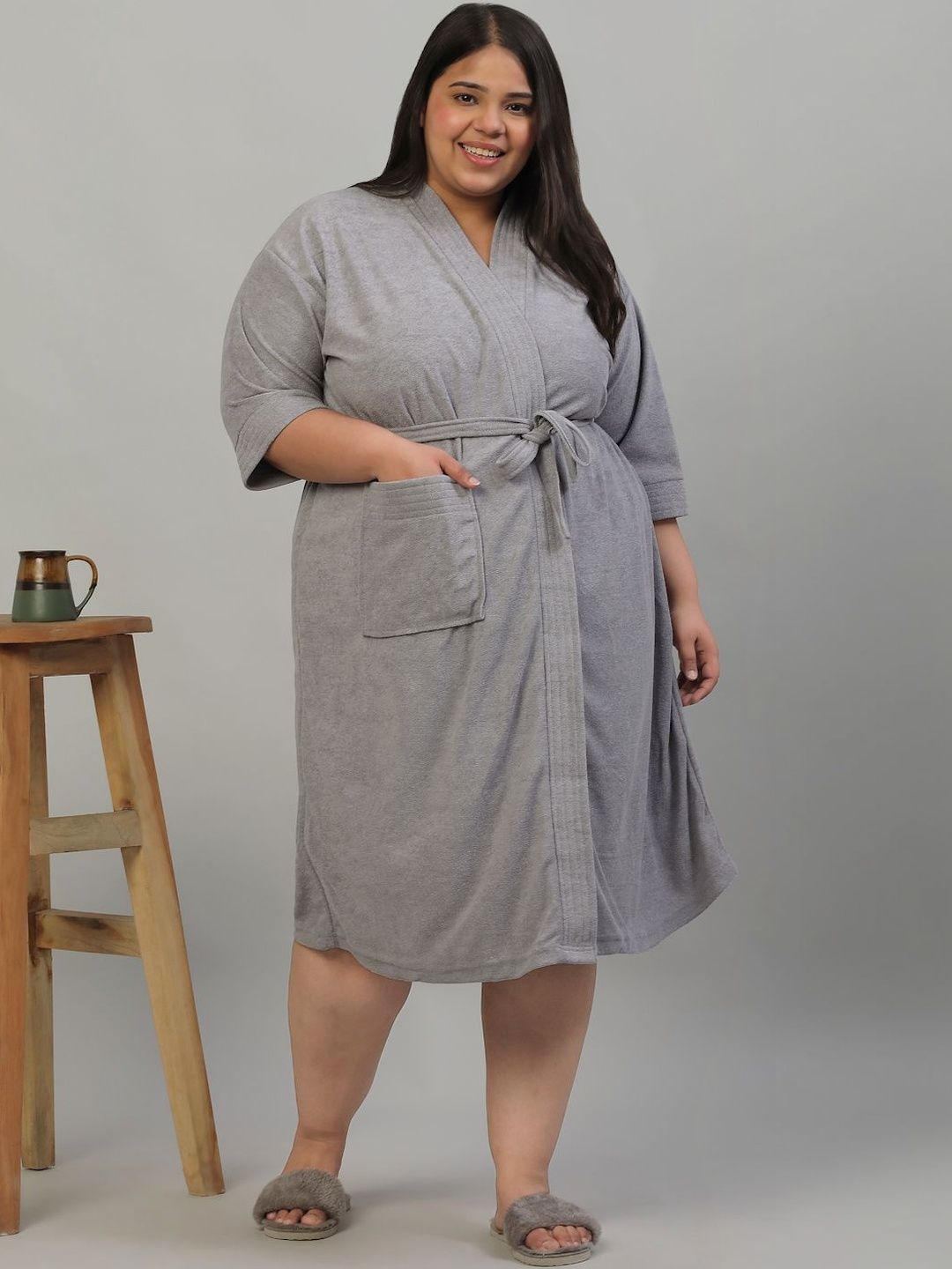 Creeva Knee Length Bath Robe and Wraps-picture-37