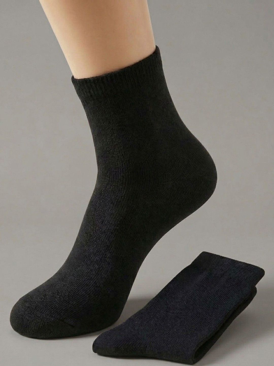 glitchez Men Cotton Blend Ankle Length Socks-image-31