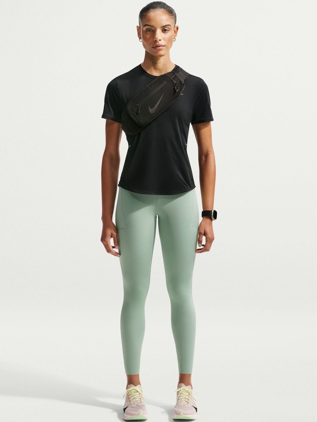 Nike Swift Women's High-Waisted 7/8 Running Leggings with Pockets-picture-37