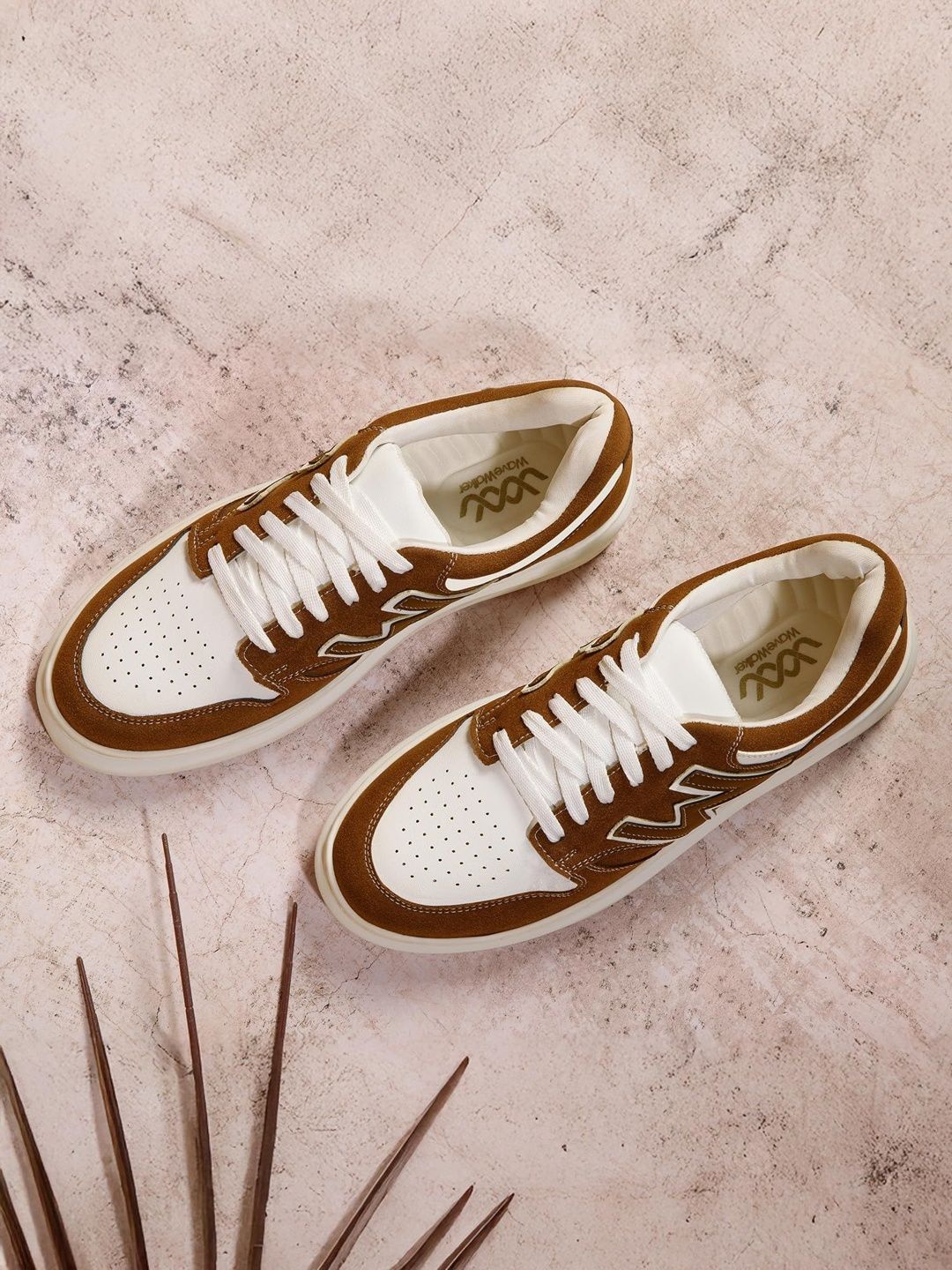 WAVE WALKER Men Colourblocked Sneakers-picture-34
