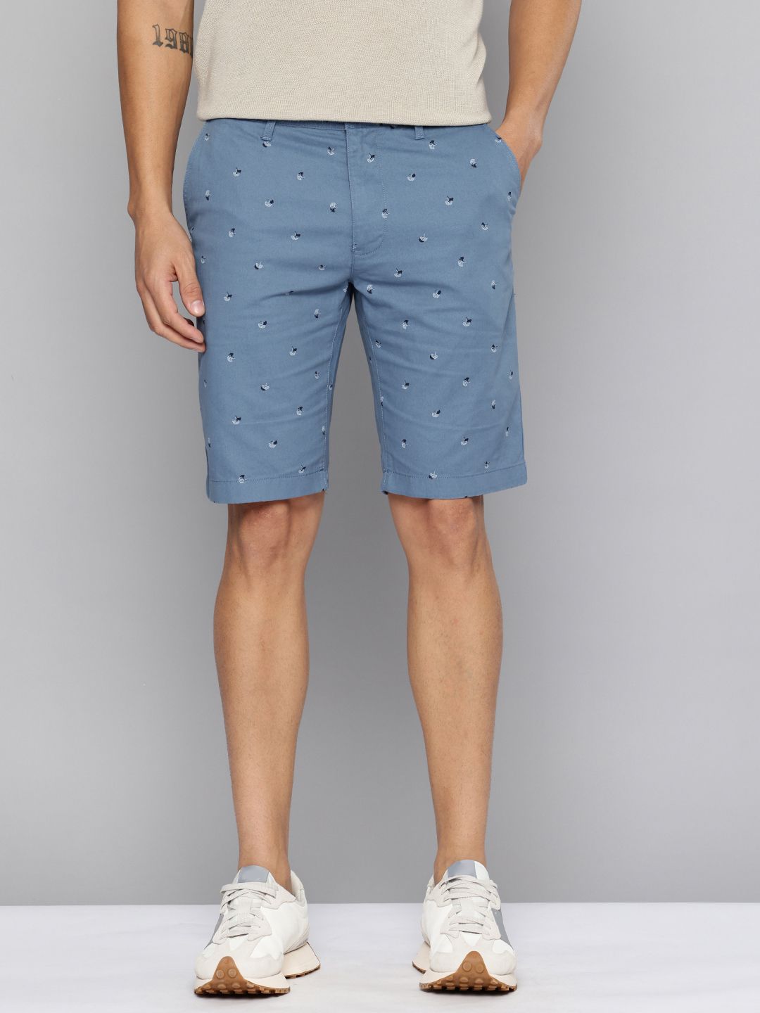 Indian Terrain Men Floral Printed Pure Cotton Slim Fit Shorts-image-34