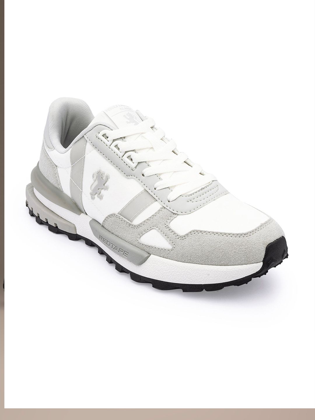Red Tape Men Colourblocked Sneakers