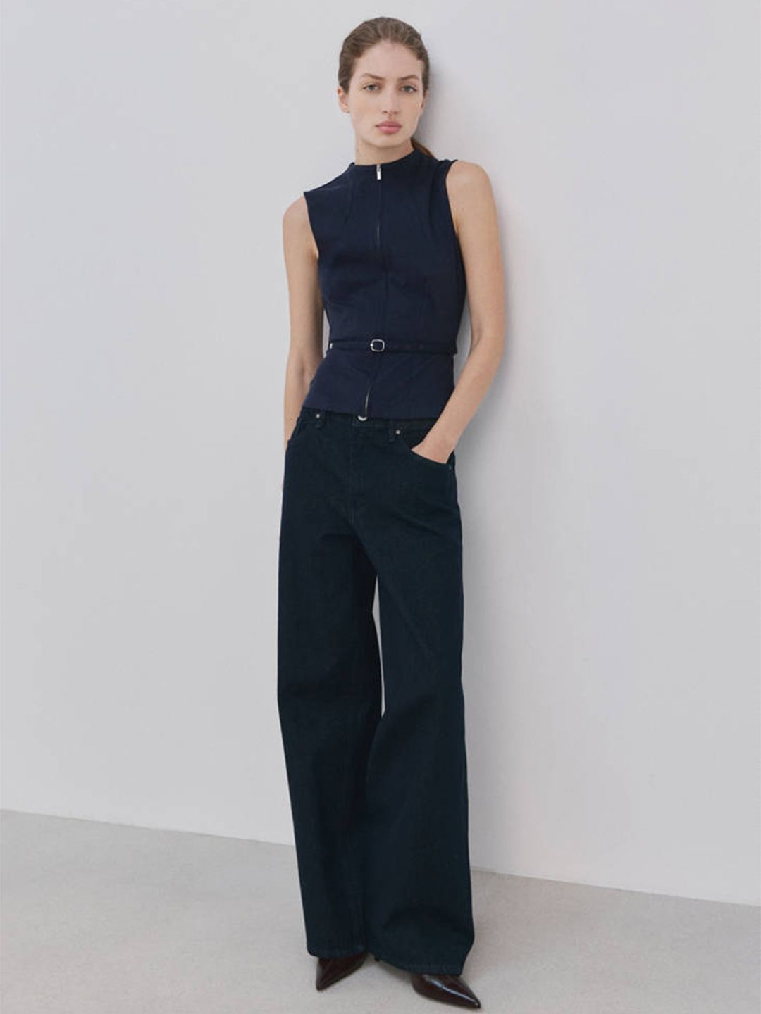 MANGO Round Neck Waistcoat With Belt-picture-26