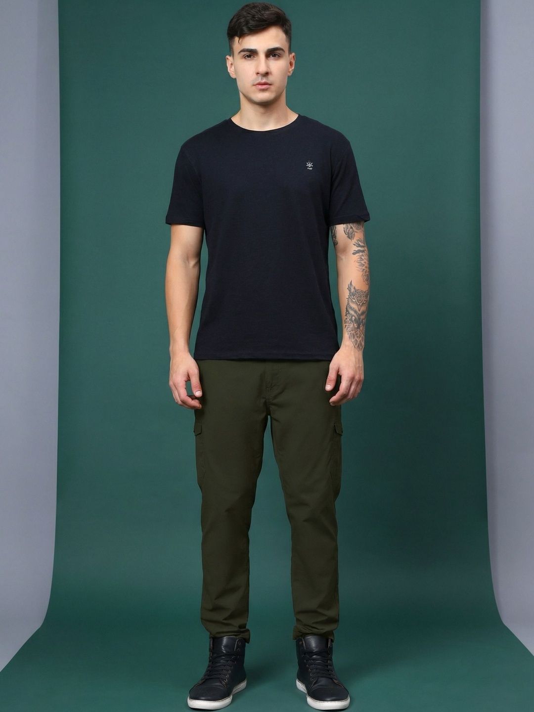 Roadster Cotton Cargos Trousers-picture-11