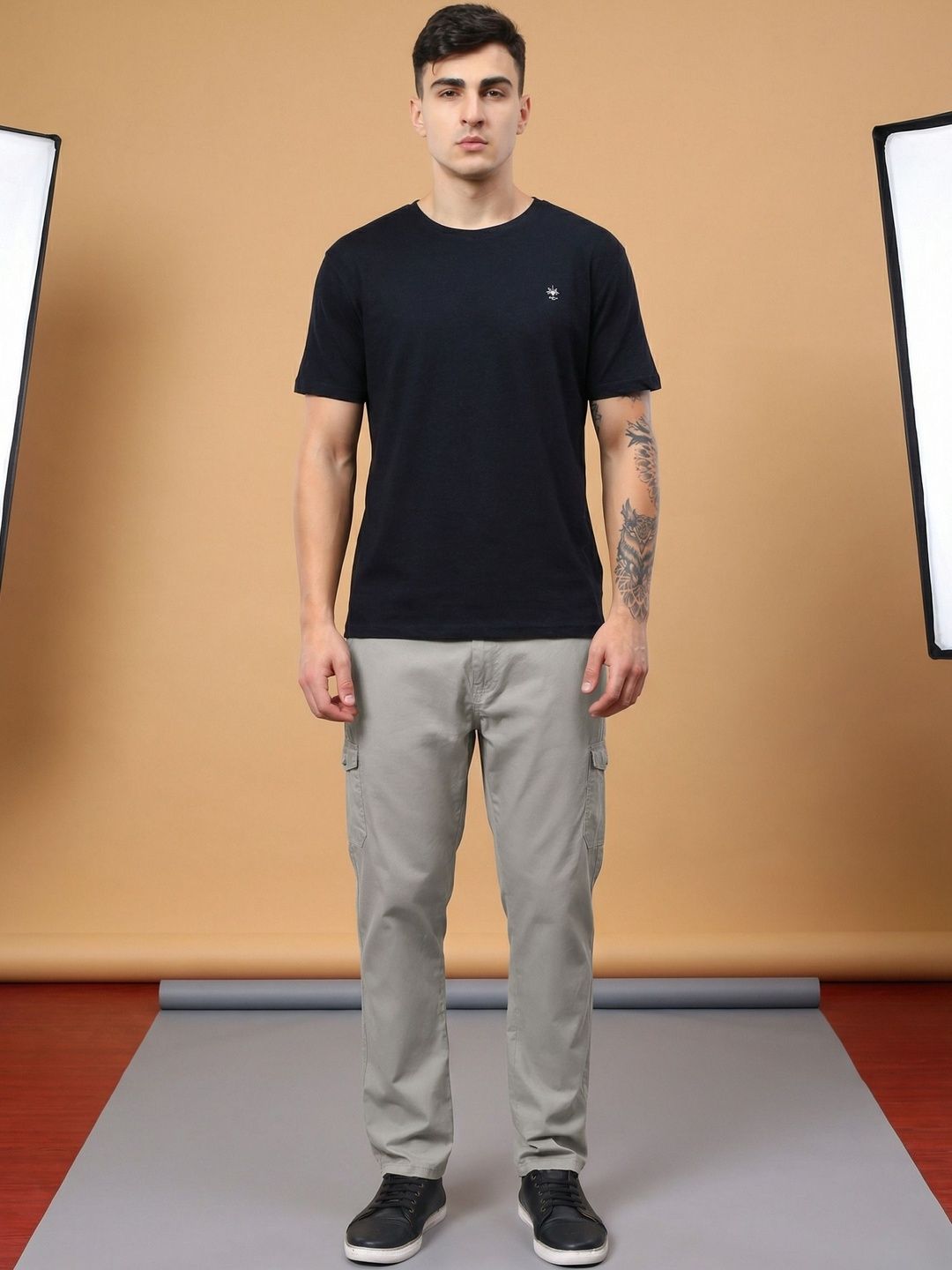 Roadster Cotton Cargos Trousers-picture-20