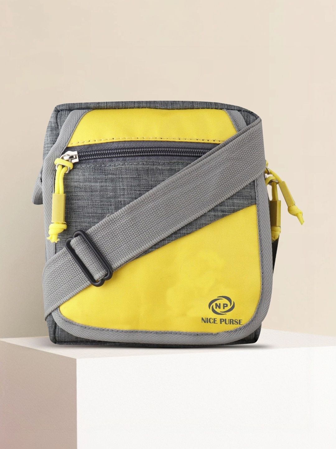 NICE PURSE Structured Sling Bag-picture-31
