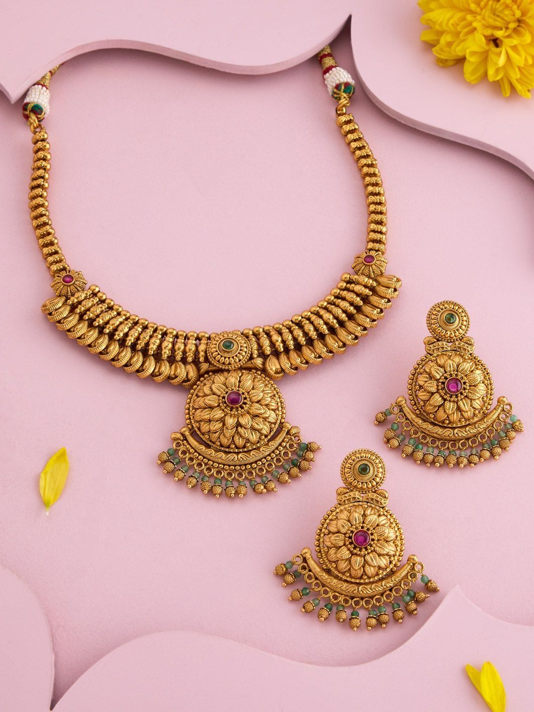Kushal's Fashion Jewellery Gold-Plated Stone-Studded & Beaded Jewellery Set