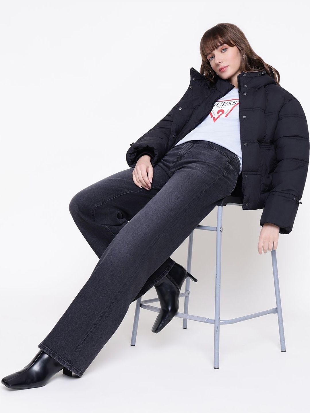 GUESS Women Relaxed Fit High-Rise Light Fade Jeans-picture-41