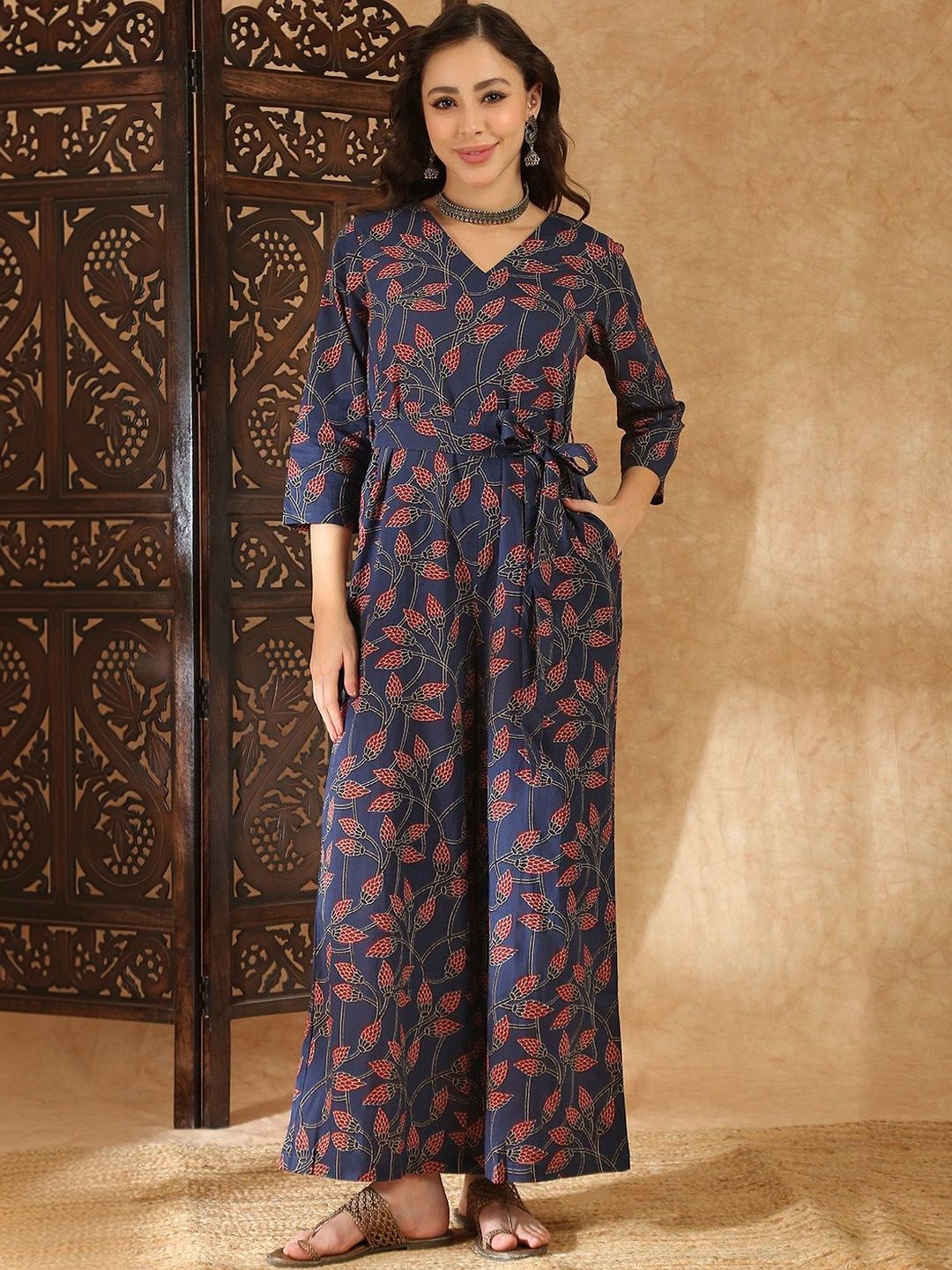 Globus Blue V-neck Allover Floral Print Wide Leg Belted Jumpsuit-picture-13