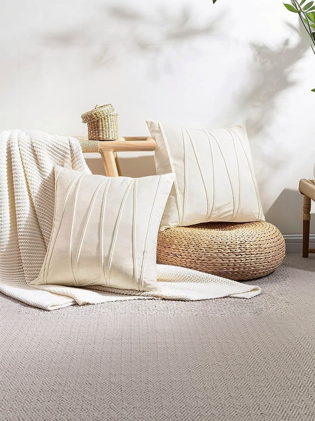 KNOTTING HOME Cream-Coloured Set of 2 Velvet Square Cushion Covers-picture-17