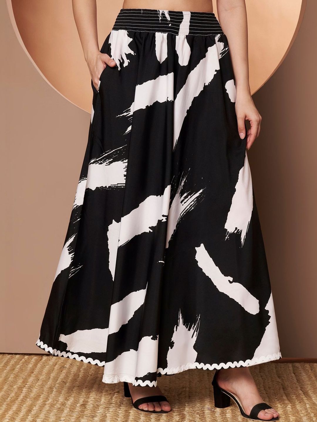 ZWERLON Women Printed Flared Palazzos-picture-20