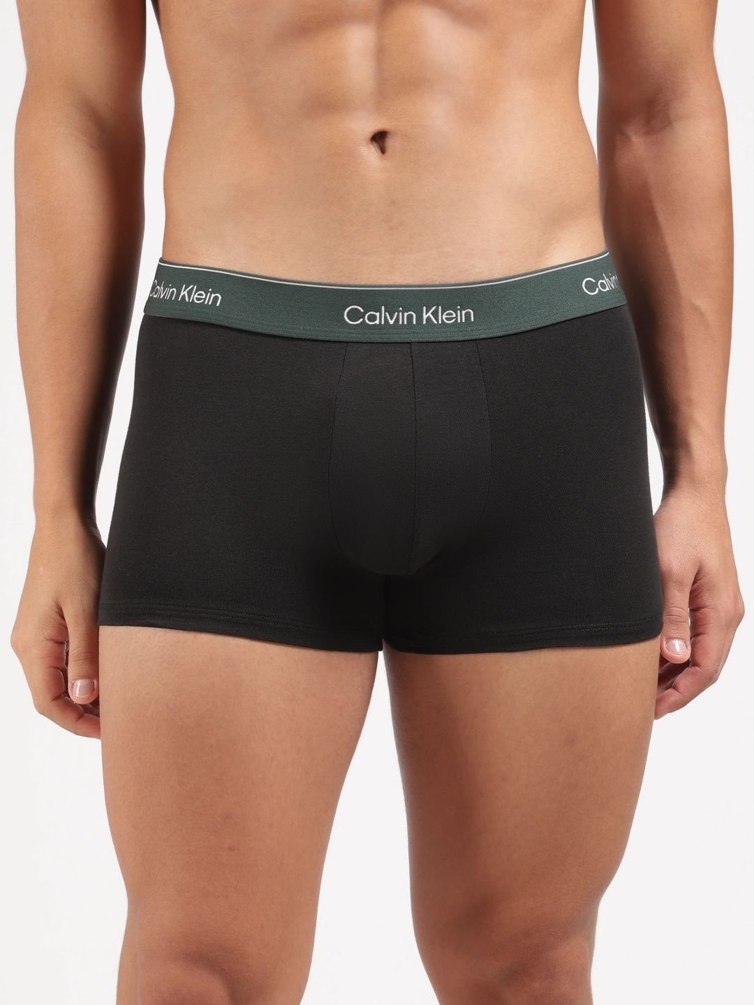 Calvin Klein Underwear Pack of 3 Cotton Solid Trunks-picture-22