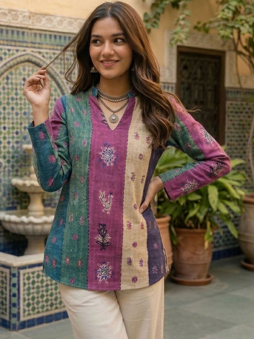 Anouk Mirage Printed V-Neck Kurti-image-18