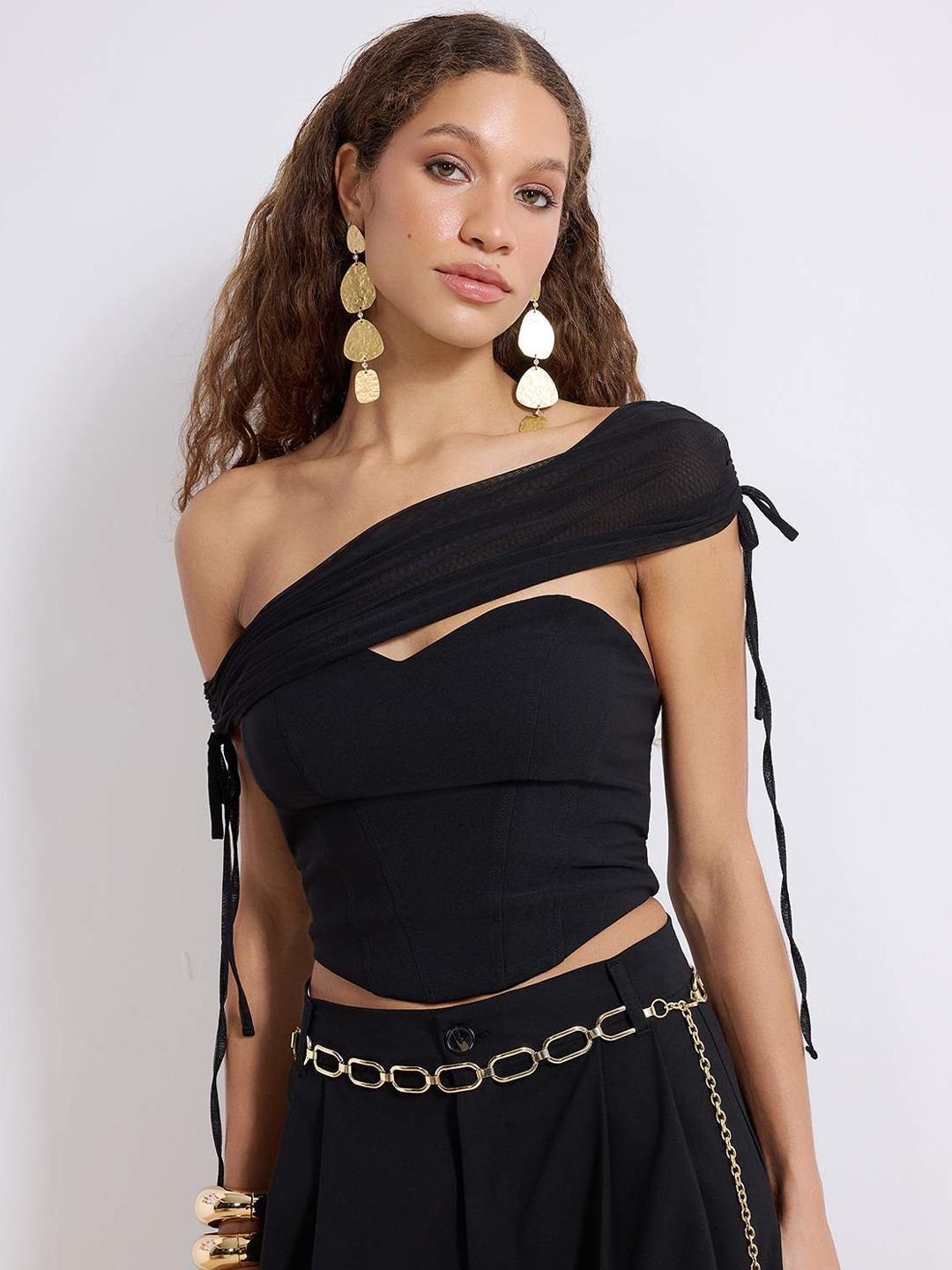 Trendyol Sweetheart Neck Ruffles Crop Top-picture-26
