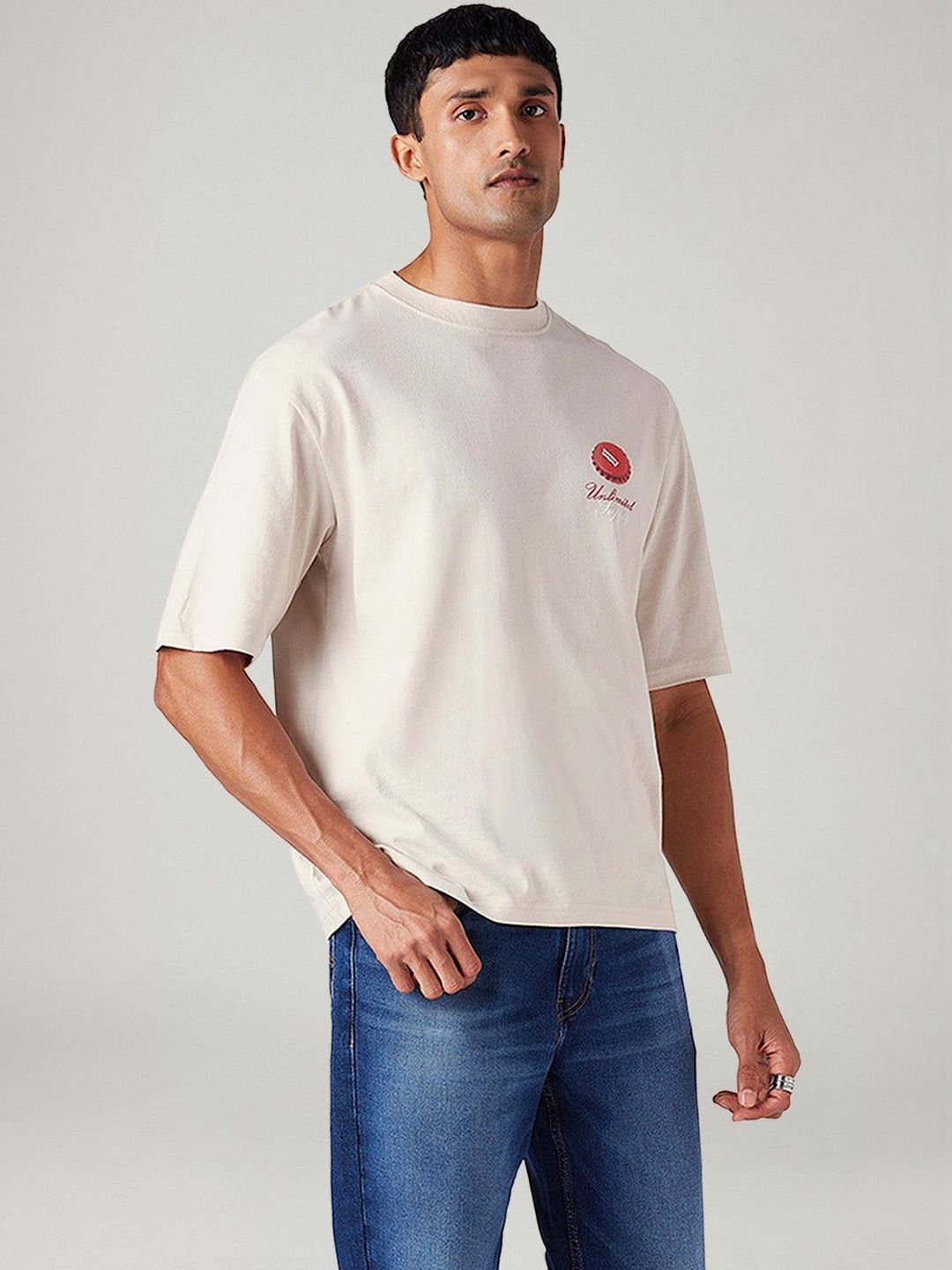 Levis Men's Graphic Print Loose Fit T-Shirt-picture-12