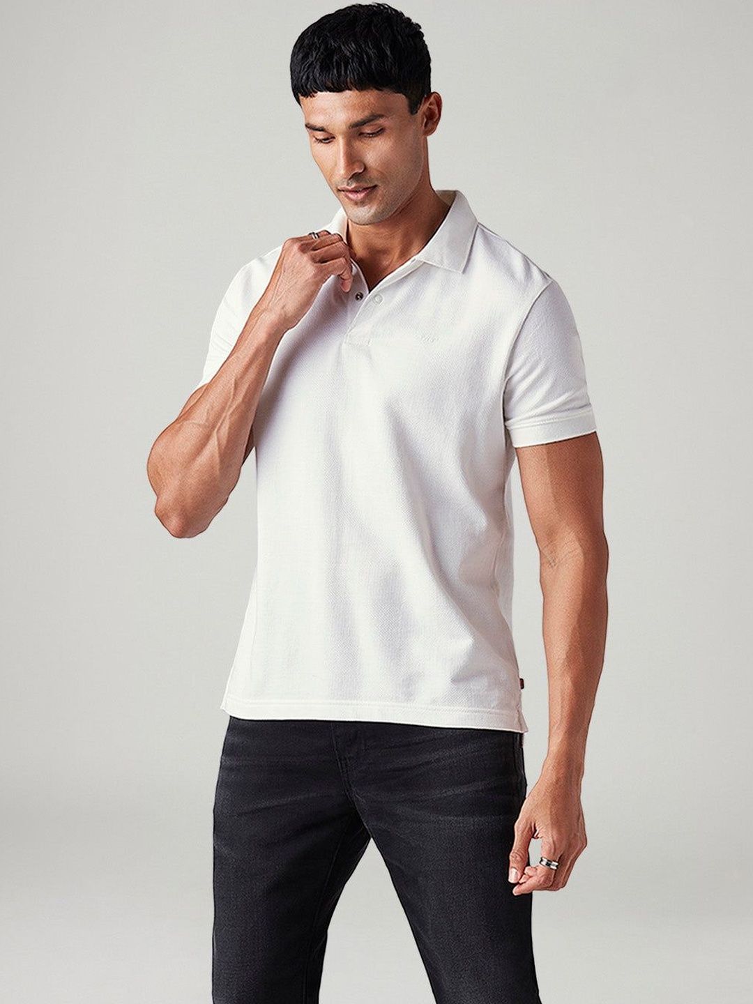 Levis Men's Solid Slim Fit Textured Polo T-Shirt-picture-13
