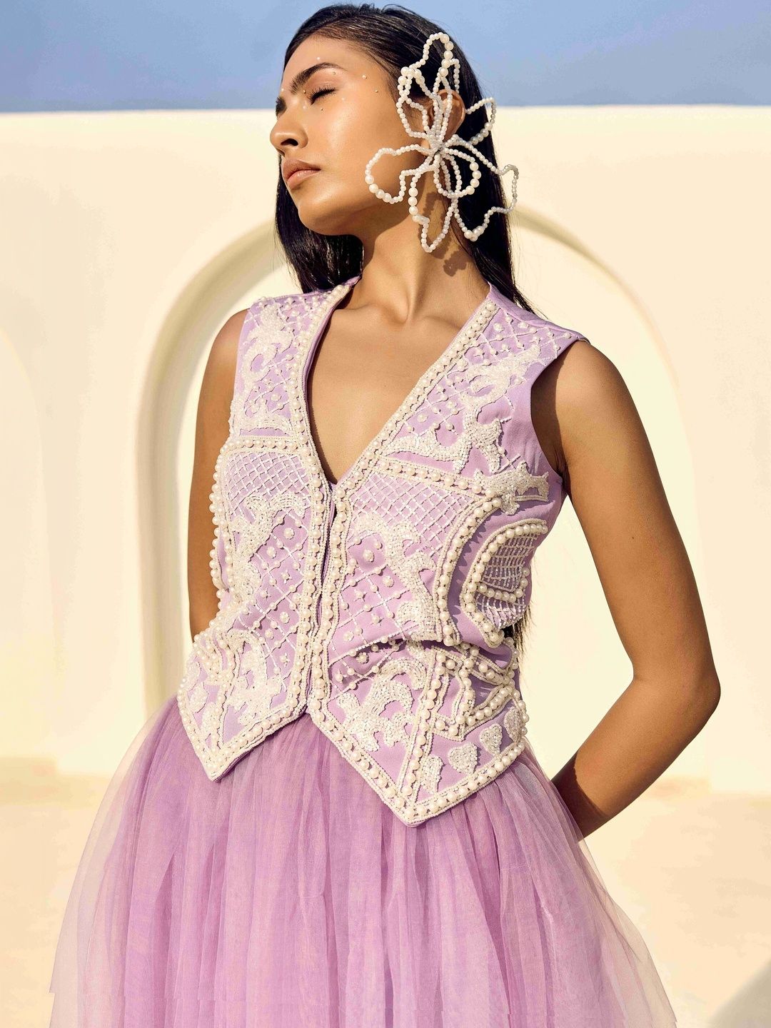 ASHNA VASWANI Embellished V-Neck Waistcoat-picture-36