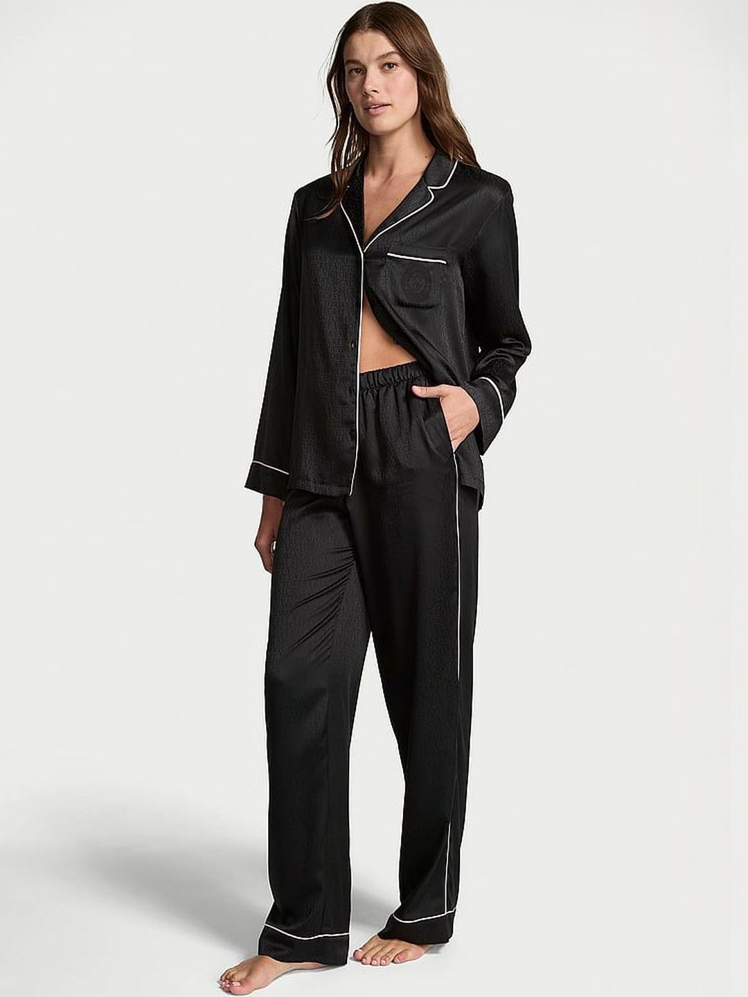 Victoria's Secret Women Night suit-image-17