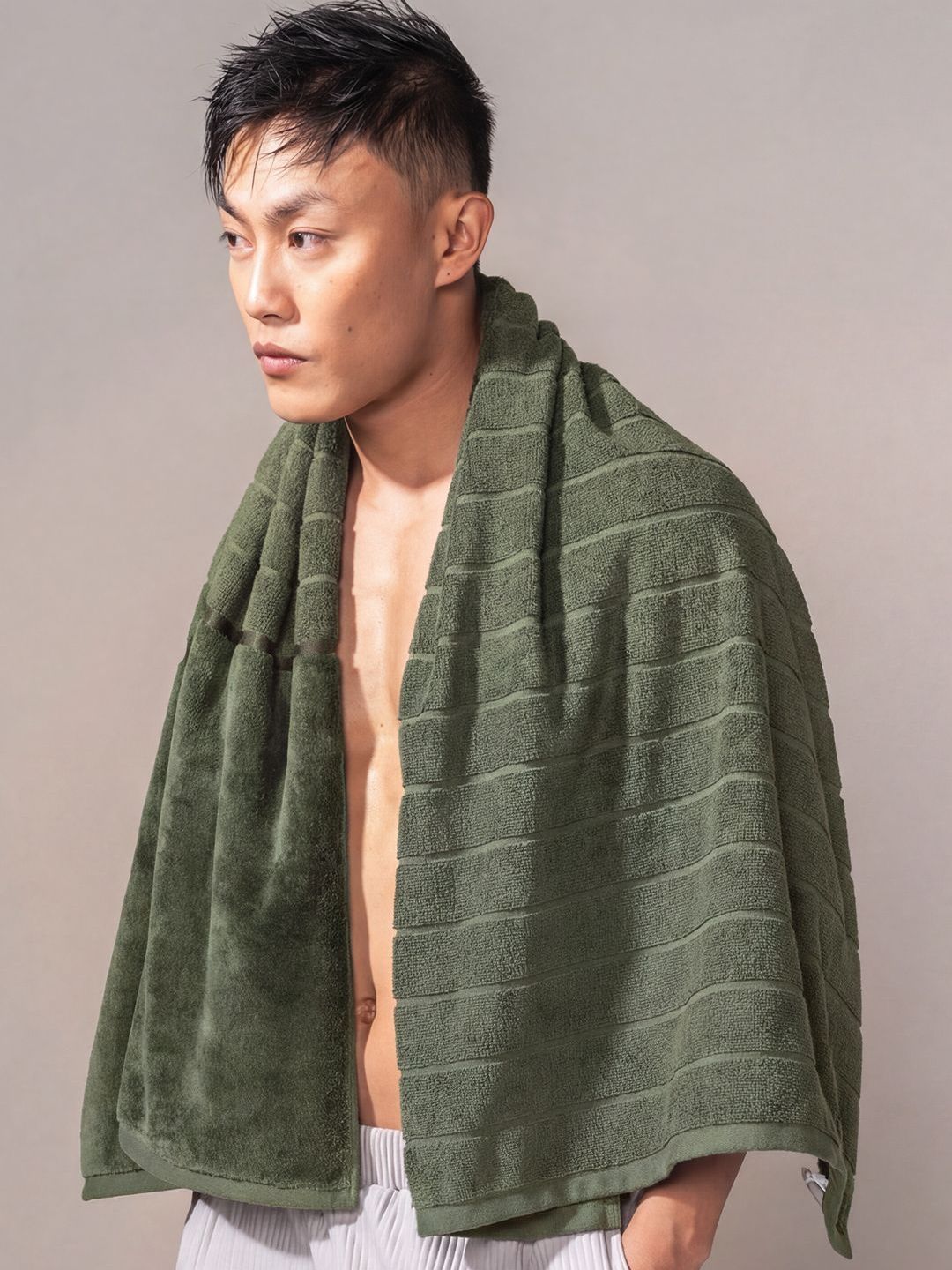 DAMENSCH Green Cotton Hanging Loop Bath Towels-image-31