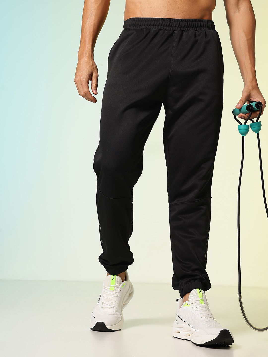 HRX by Hrithik Roshan Men Regular Fit Rapid-Dry Training Joggers-picture-58
