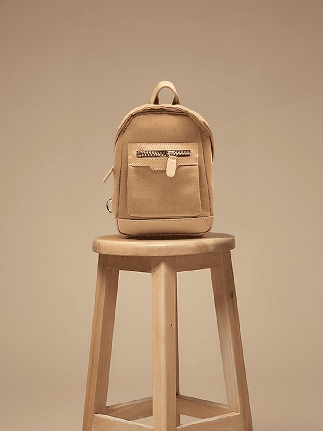 Maywe Unisex Contrast Detail Backpack-picture-18