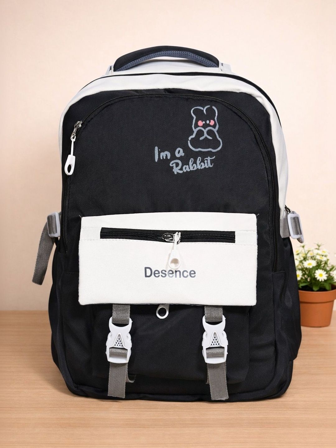 DESPACITO Women Graphic Applique Backpack-picture-23