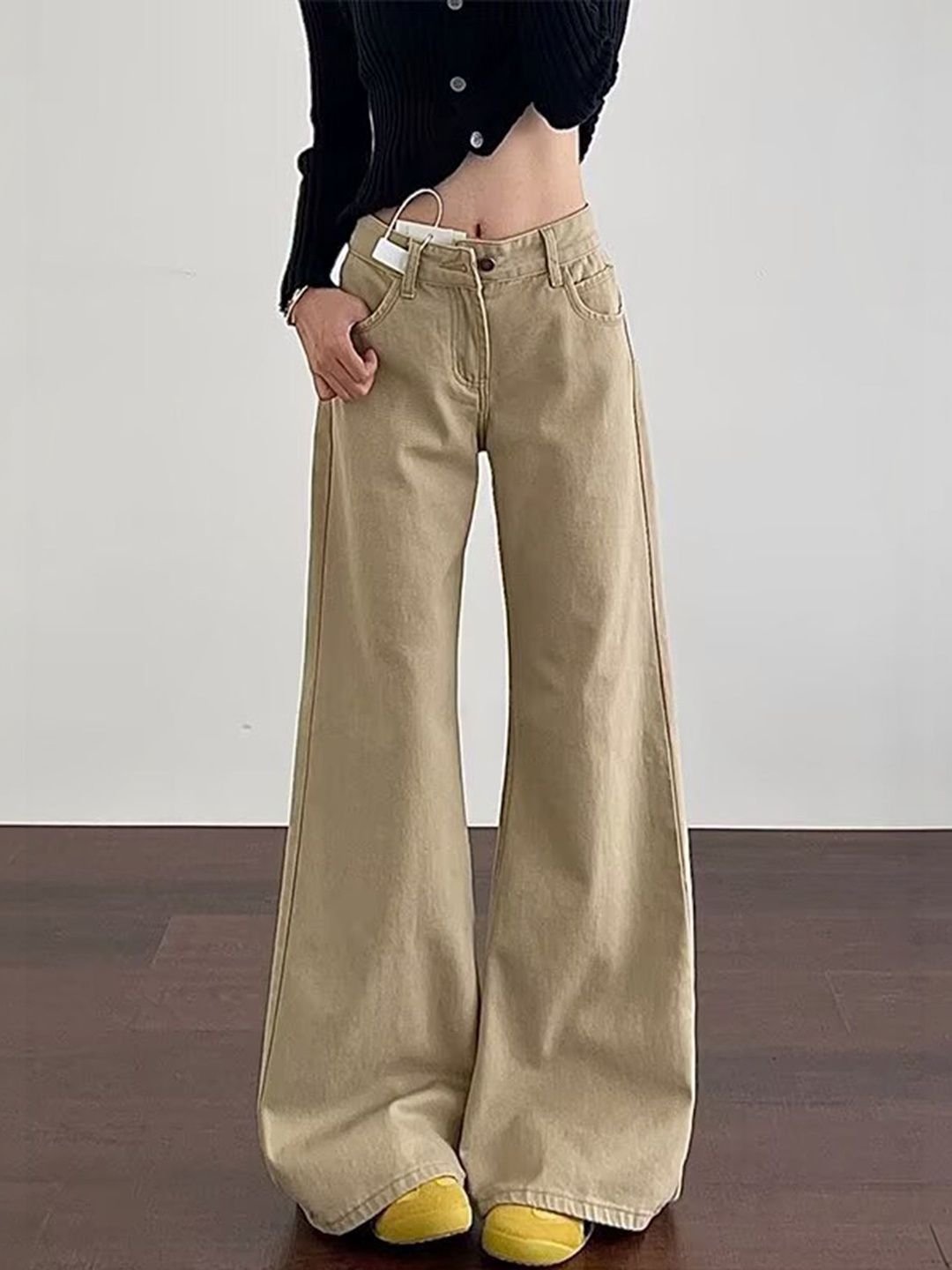 LULU & SKY Women Flared High-Rise Jeans-picture-11