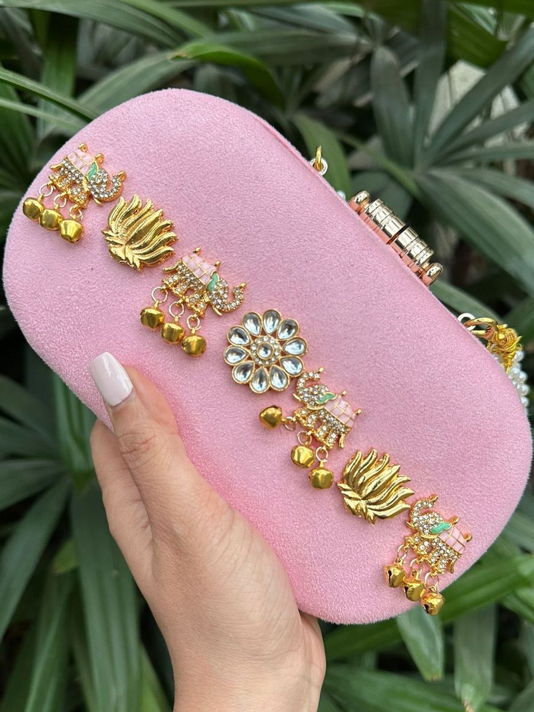 BOXWISH BY BHUMIKA Embellished Envelope Clutch-picture-19