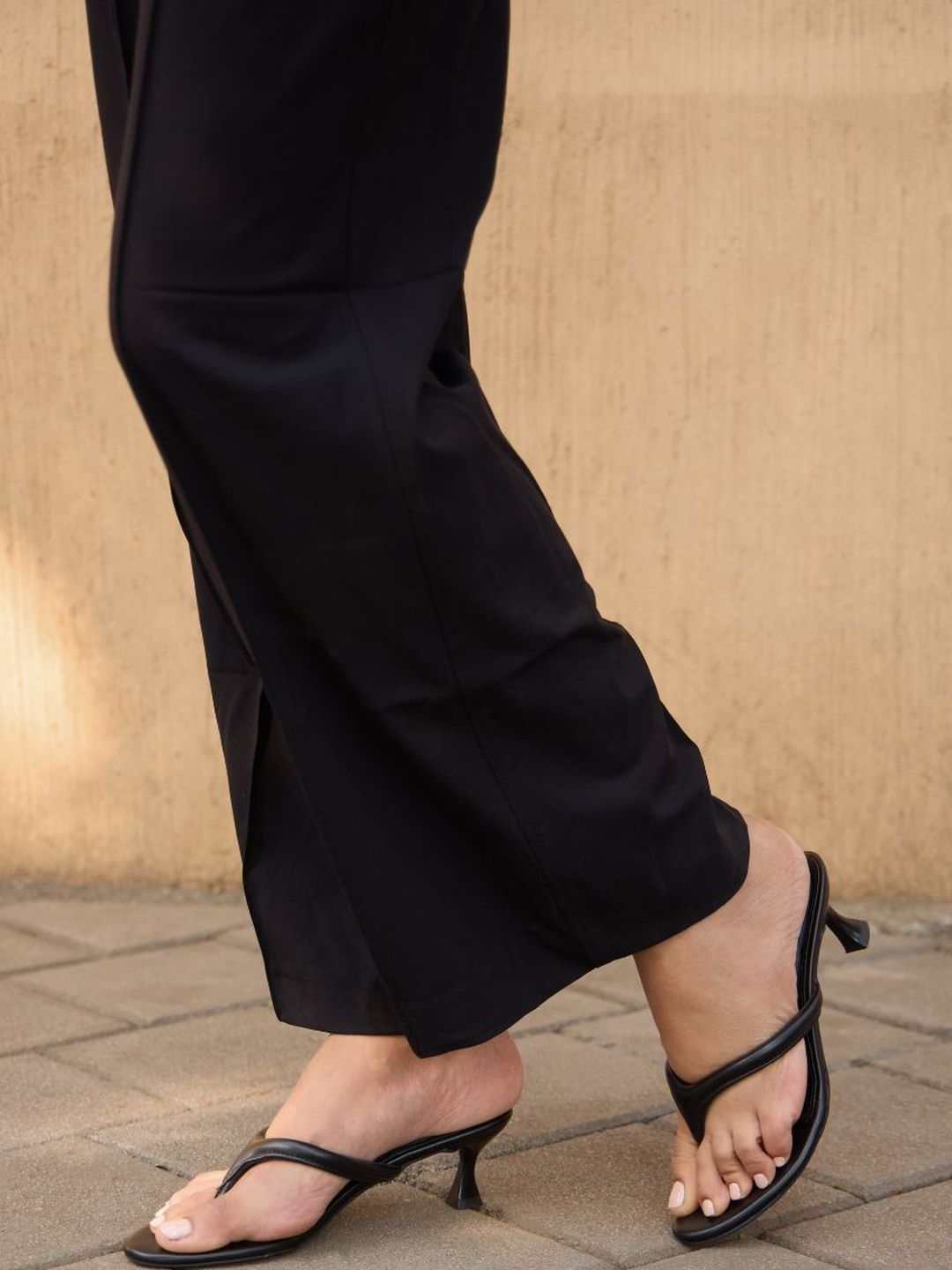 CAI Crest Solid Kitten Sandals-picture-24