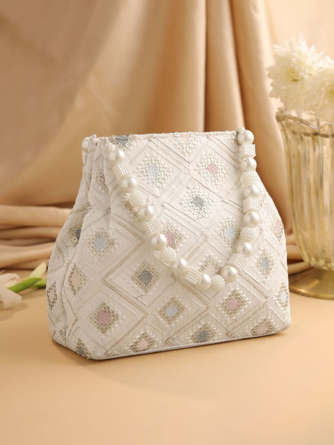 Qiroko Embroidered Potli Clutch-picture-31