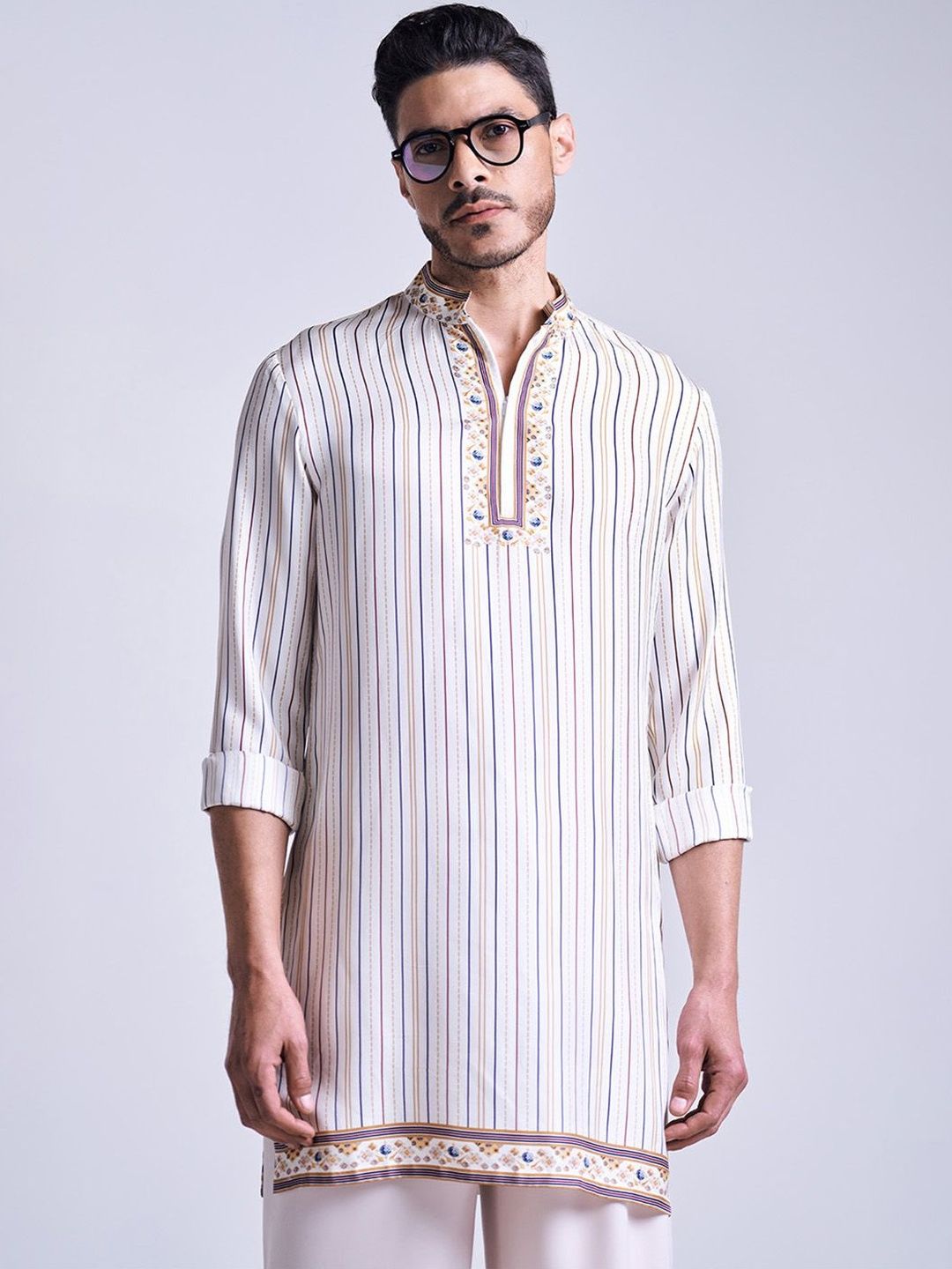 S&N by Shantnu Nikhil Men Mandarin Collar Thread Work Silk Kurta-picture-13