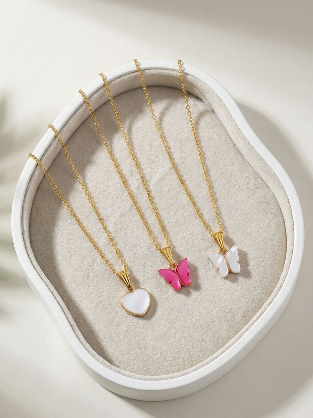 Lara Karen Brass Gold-Plated Pendant And Chain-picture-48