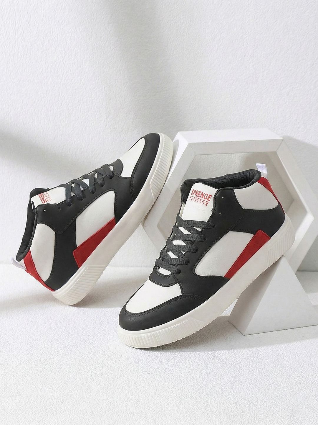 SPRENGE Men Colourblocked Sneakers-picture-31
