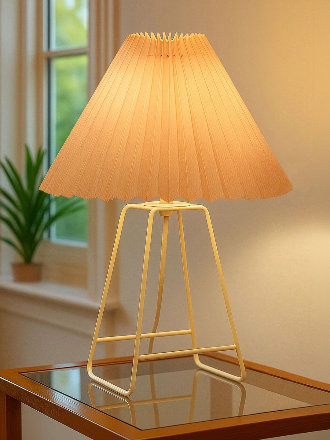 Glowhere Beige Textured Metal Contemporary Frusturical Shaped Table Lamp-picture-25