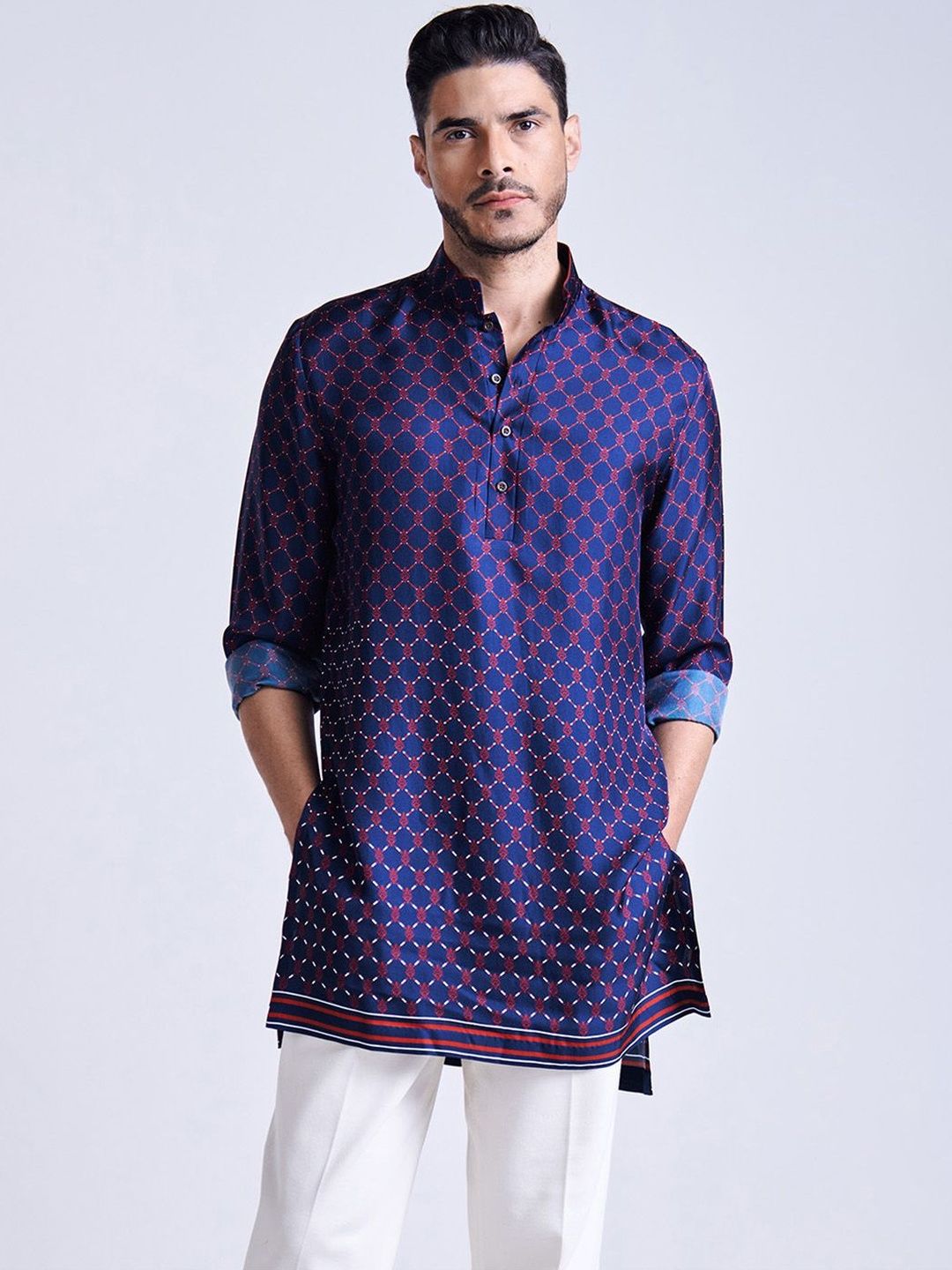 S&N by Shantnu Nikhil Men Geometric Thread Work Silk Kurta-picture-53